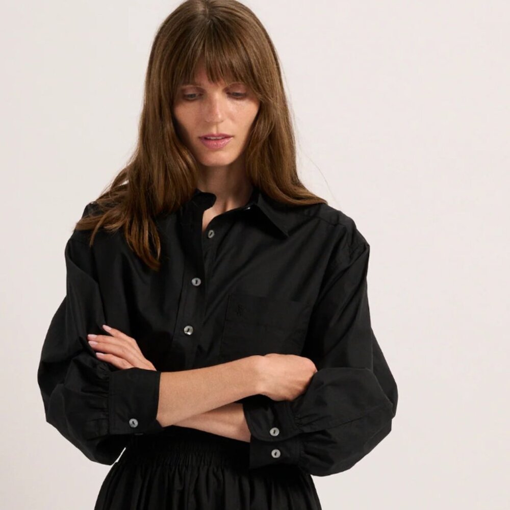 The Leuka Cropped Button-Up in Cotton Poplin